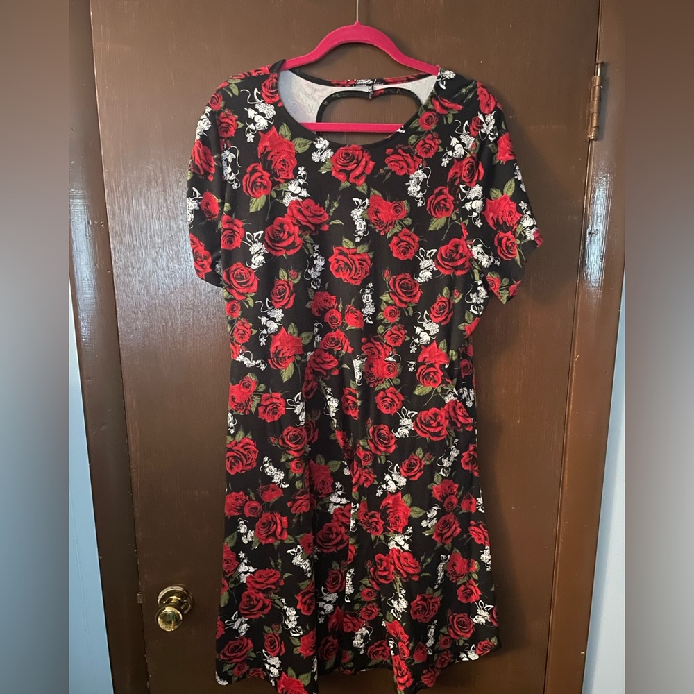 Limited Edition, Torrid x Disney Minnie Rose Dress